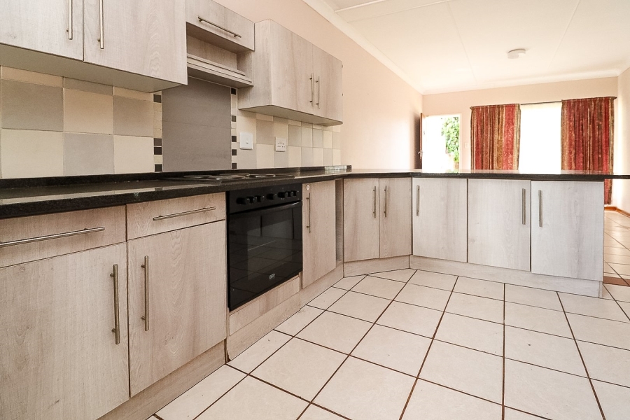 2 Bedroom Property for Sale in Songloed North West